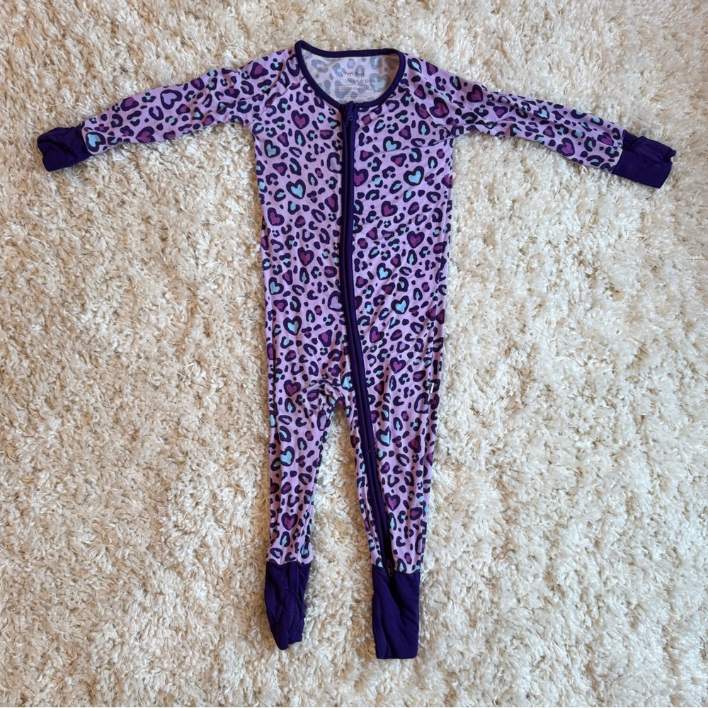 Little Sleepies | Wild Hearts Zippy | 12-18 months